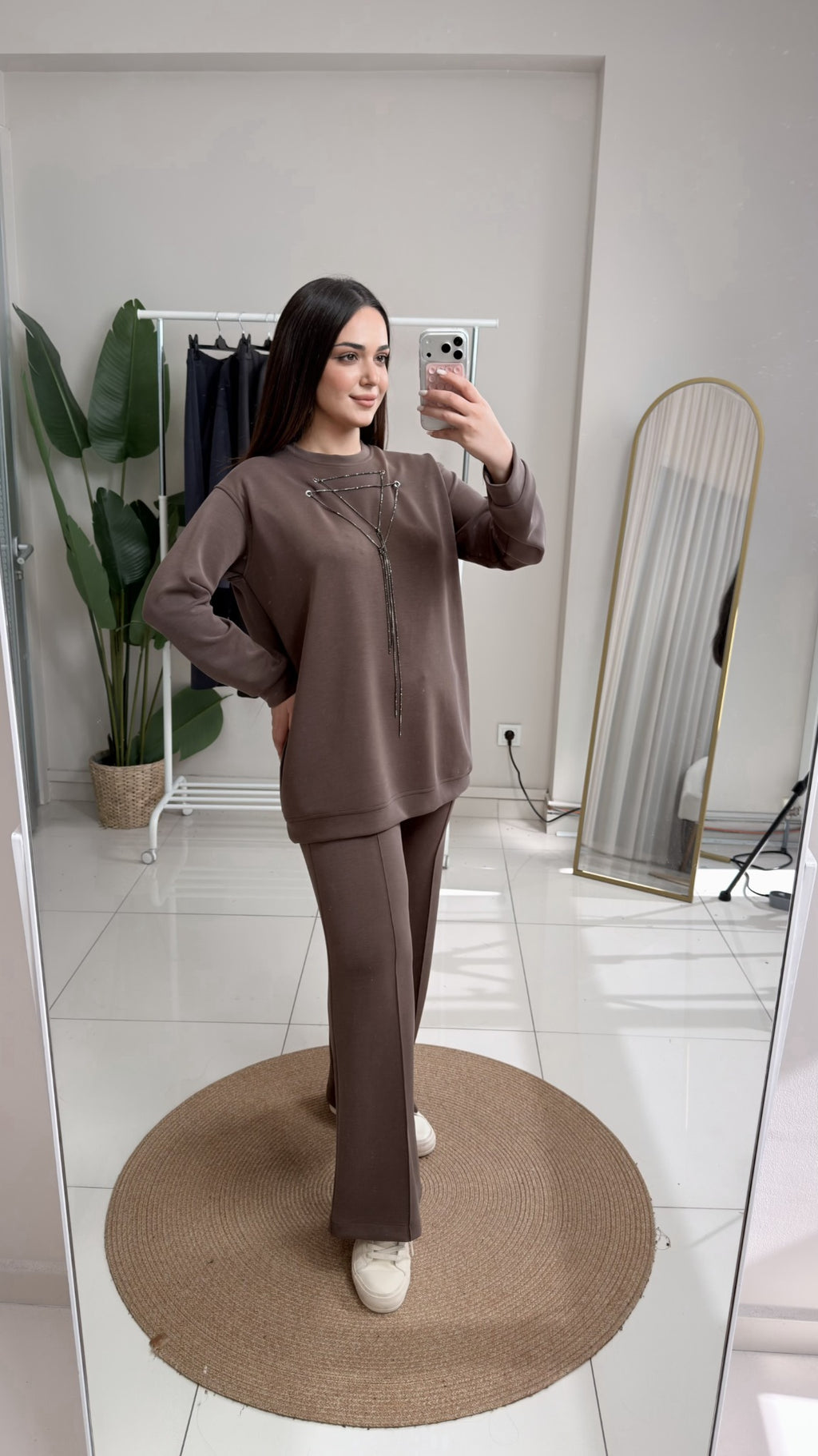 26K966 kahve pantolonlu takım