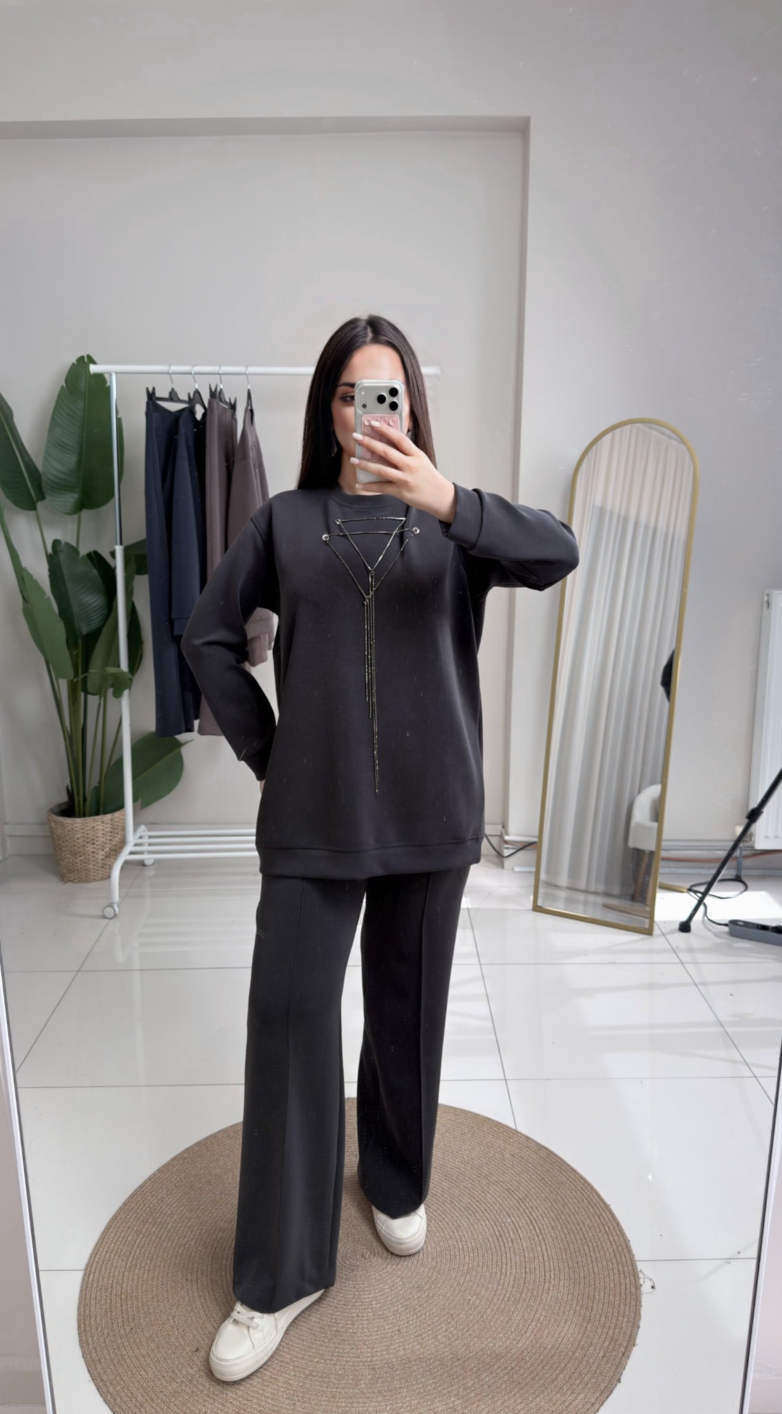 26K966 siyah pantolonlu takım