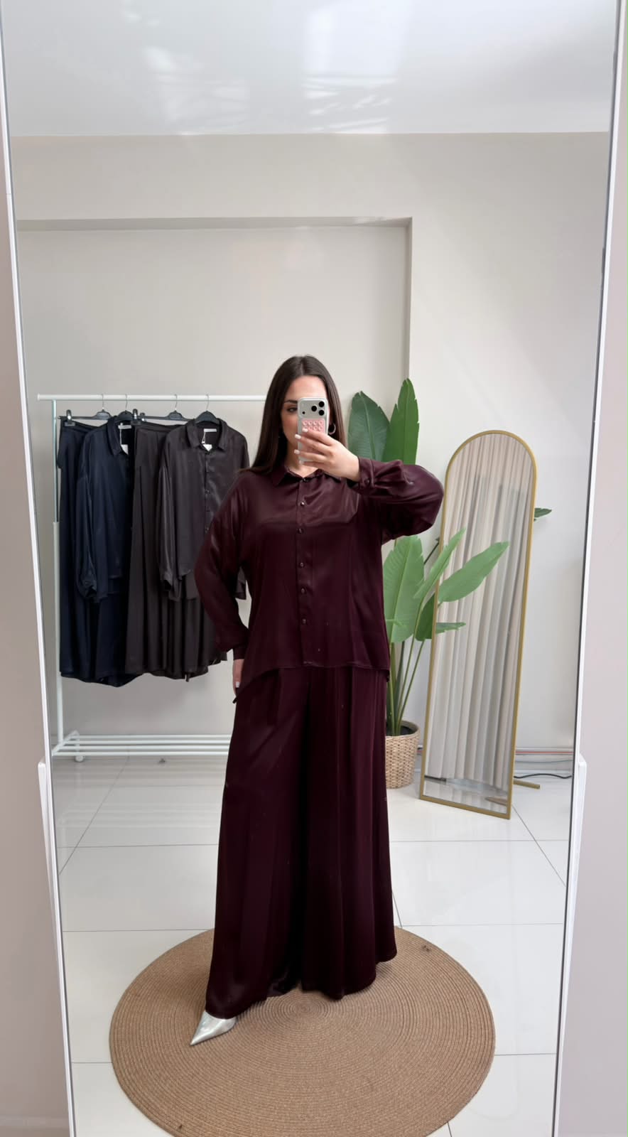 SATEN BOL PAÇA PANTOLONLU TAKIM