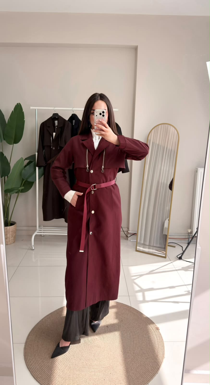 YELEĞE DÖNÜŞEBİLEN LORA TRENÇ